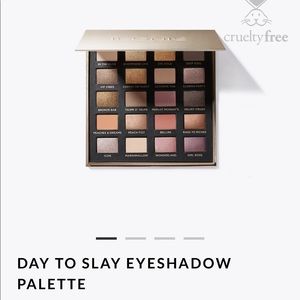 *NEW* ICONIC LONDON Day To Slay Eyeshadow Palette
